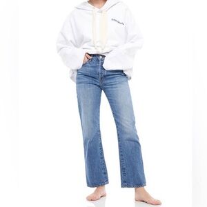 76. Free People × SANDRINE (NWT)
ROSE The Straight Jean
NWT Style R1006- D006